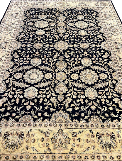 8'10"x12'7" Hand-Knotted 100% Lamb Wool IndoAgra Carpet - Area Rug