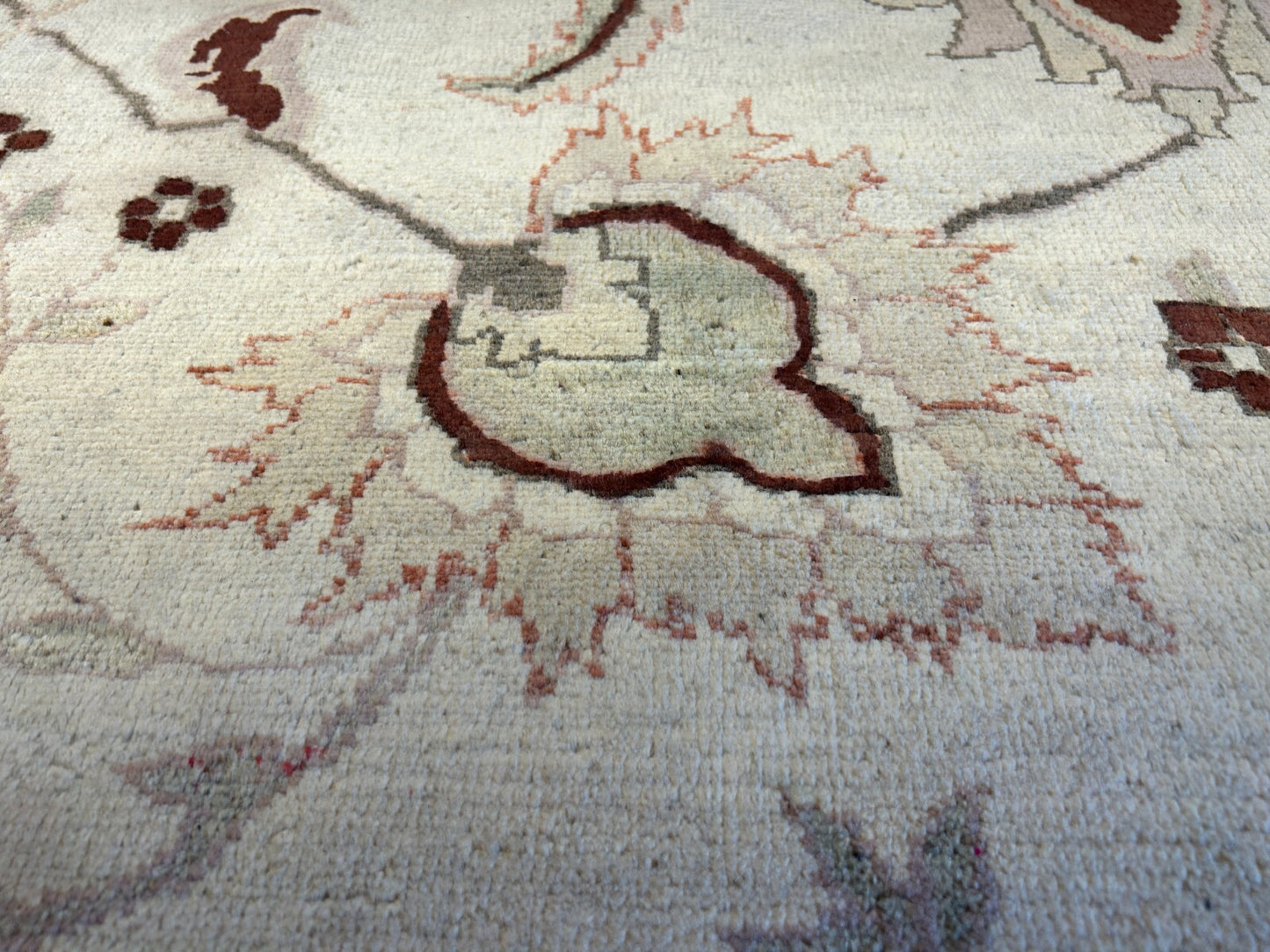 7'1"x9'1" Hand-Knotted 100% Wool Pile Indian Arut Carpet - Area Rug