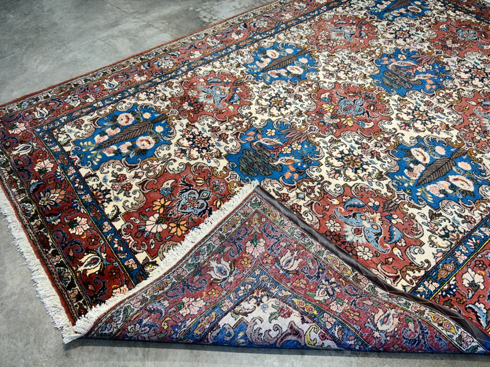 6'7"x9'5" Hand-Knotted 100% Lamb Wool Bakhtiarie Carpet - Area Rug