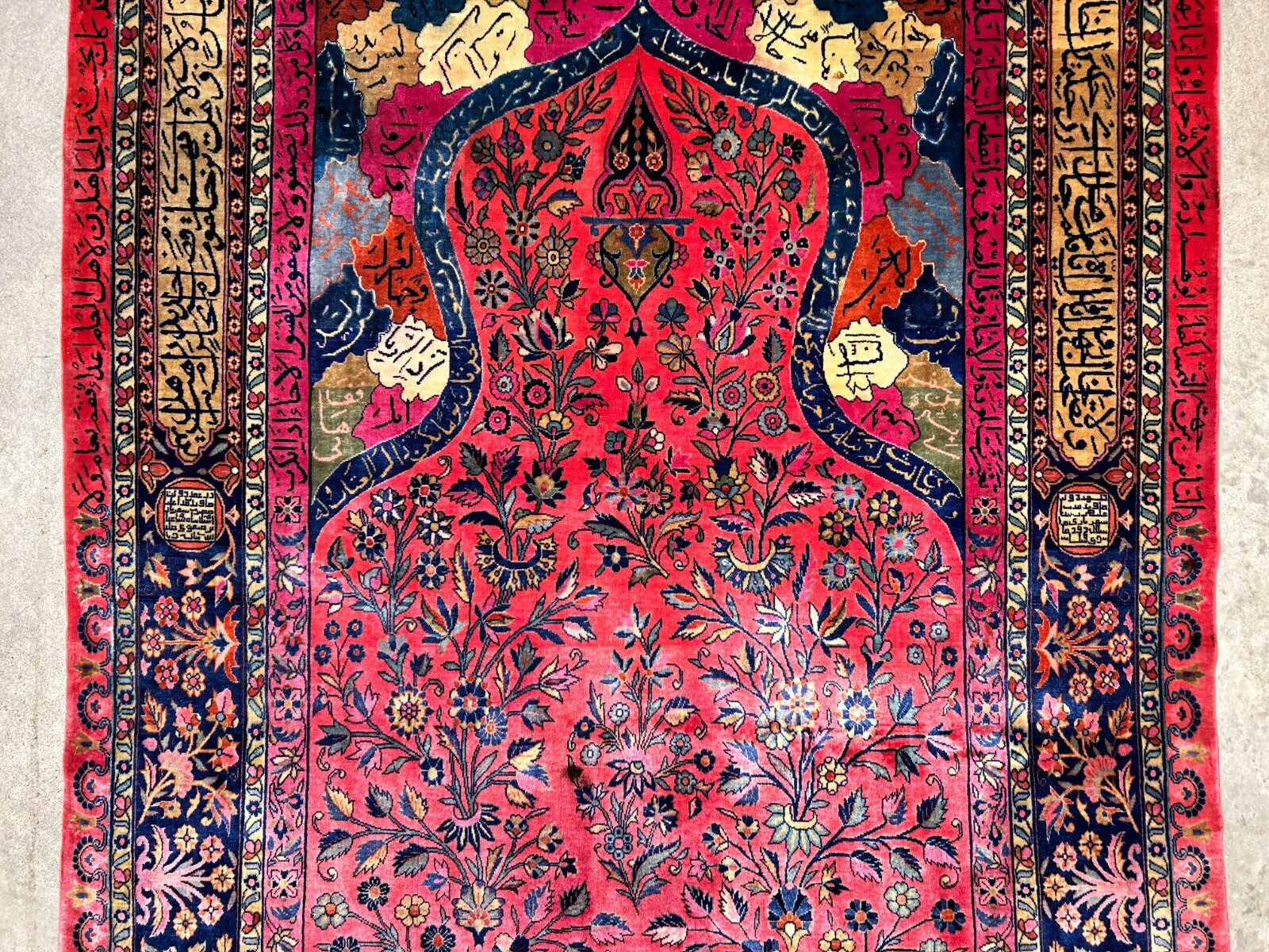 4'1"x6'10" Collector Antique Extra Fine Hand-Knotted 100% Wool Kashane Rug