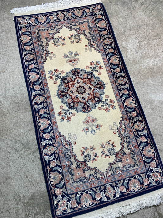 2'x4' Hand-Knotted Wool Oriental Rug - Area Carpet
