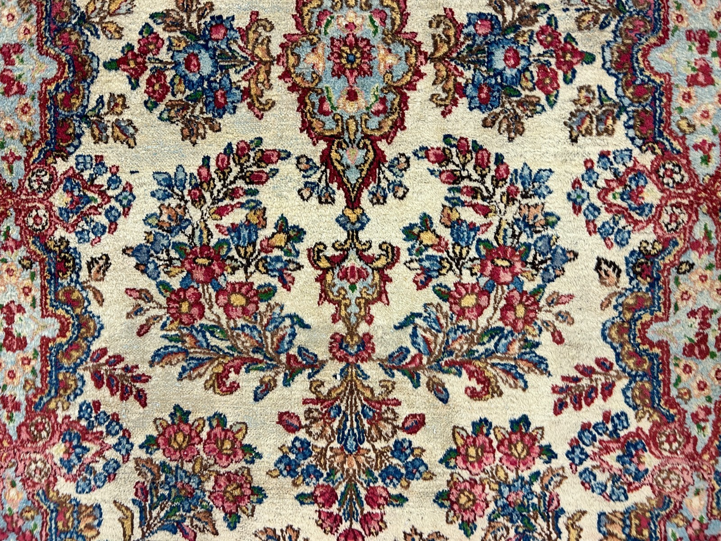 2'11"x5'1" Antique Hand-Knotted 100% Wool Pile Kermane Area Rug - Carpet