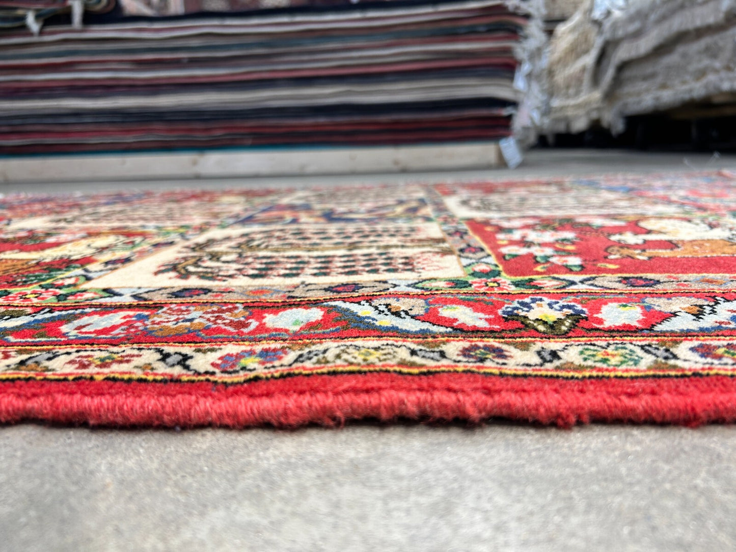 3'5"x5'2" Hand-Knotted 100% Lamb Wool Bakhtiarie Carpet - Area Rug