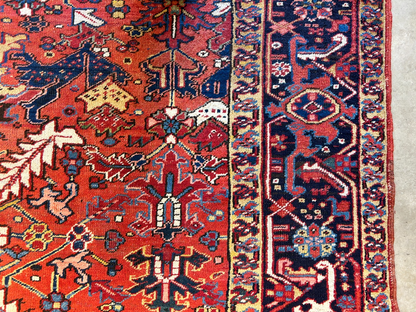 Collector Item - 8'6"x11'4" Antique Fine Wool Herize Hand-Knotted Rug