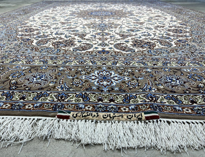 6'9"x10'6" Very Fine Hand-Knotted Wool & Silk Isfahane Rug - Area Carpet