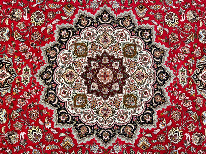 8'10"x12'11" Fine Hand-Knotted Wool & Silk Tabrize Rug