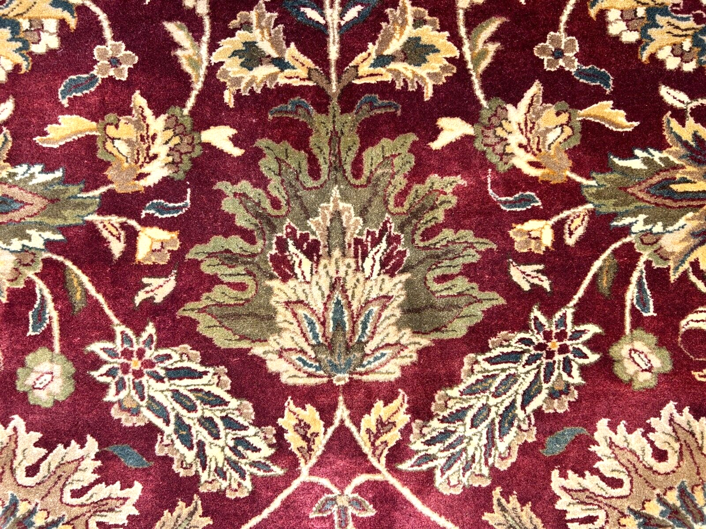 7'x10' Hand-Knotted 100% Wool Pile Agra Carpet - Area Rug