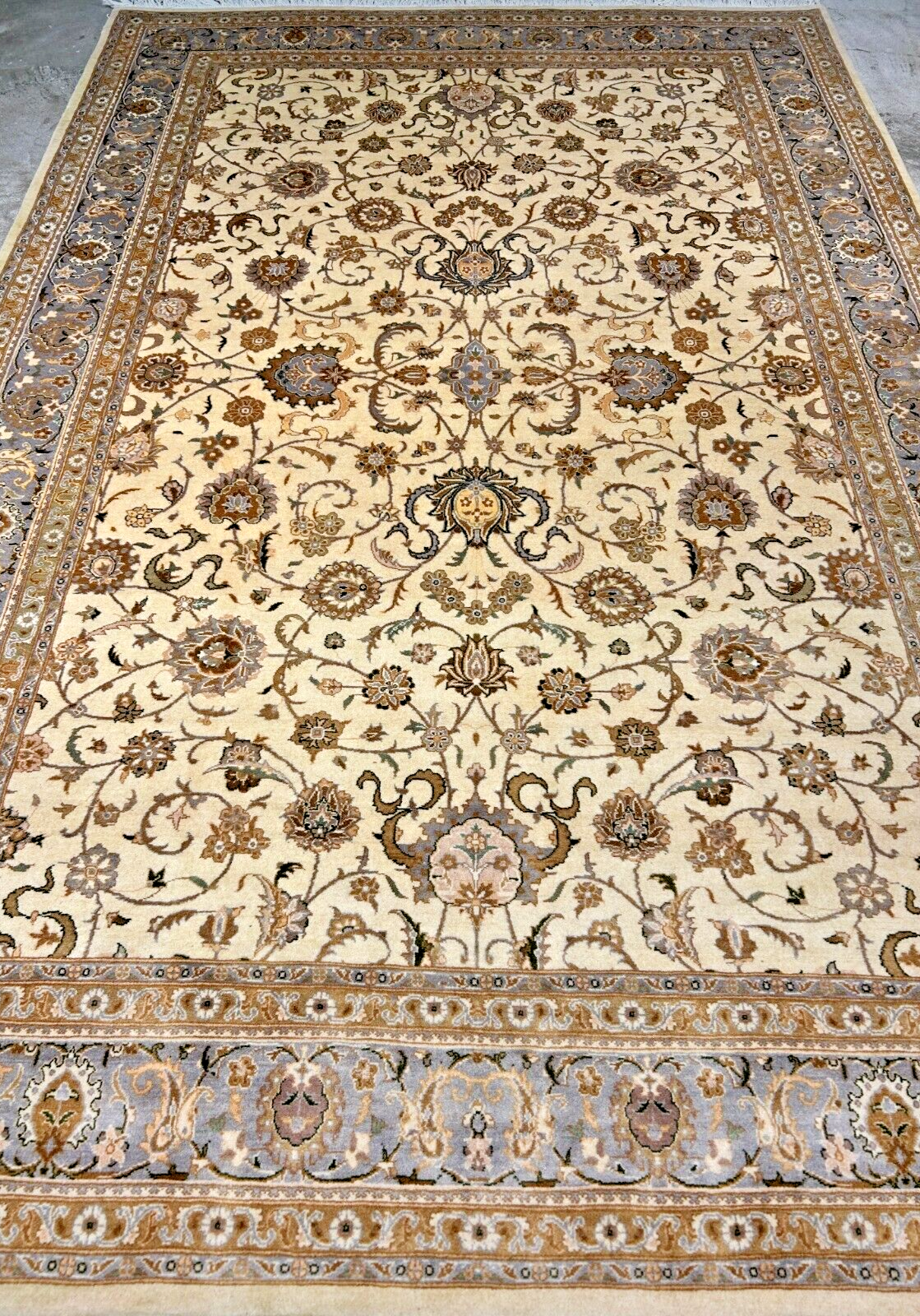 6'x 9' Hand-Knotted 100% Wool Carpet - Pakistan Kashane Area Rug