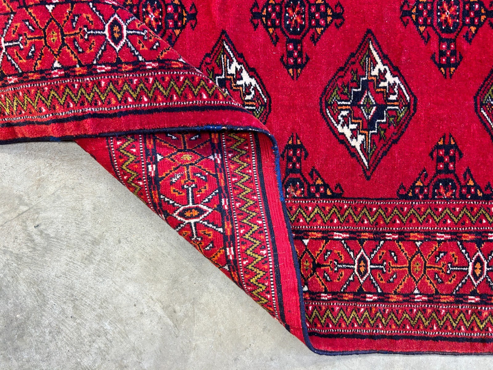 3'8"x4'8" Hand-Knotted 100% Wool Pile Bokhara Rug - Carpet