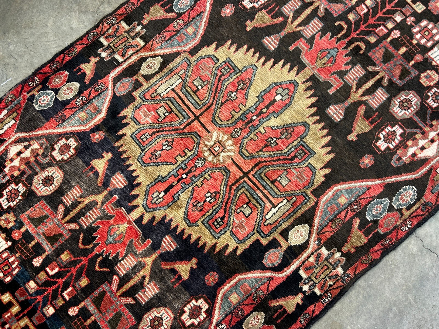 4'9" x 10'8" Hand-Knotted 100% Wool Pile Nahavande Area Rug - Carpet