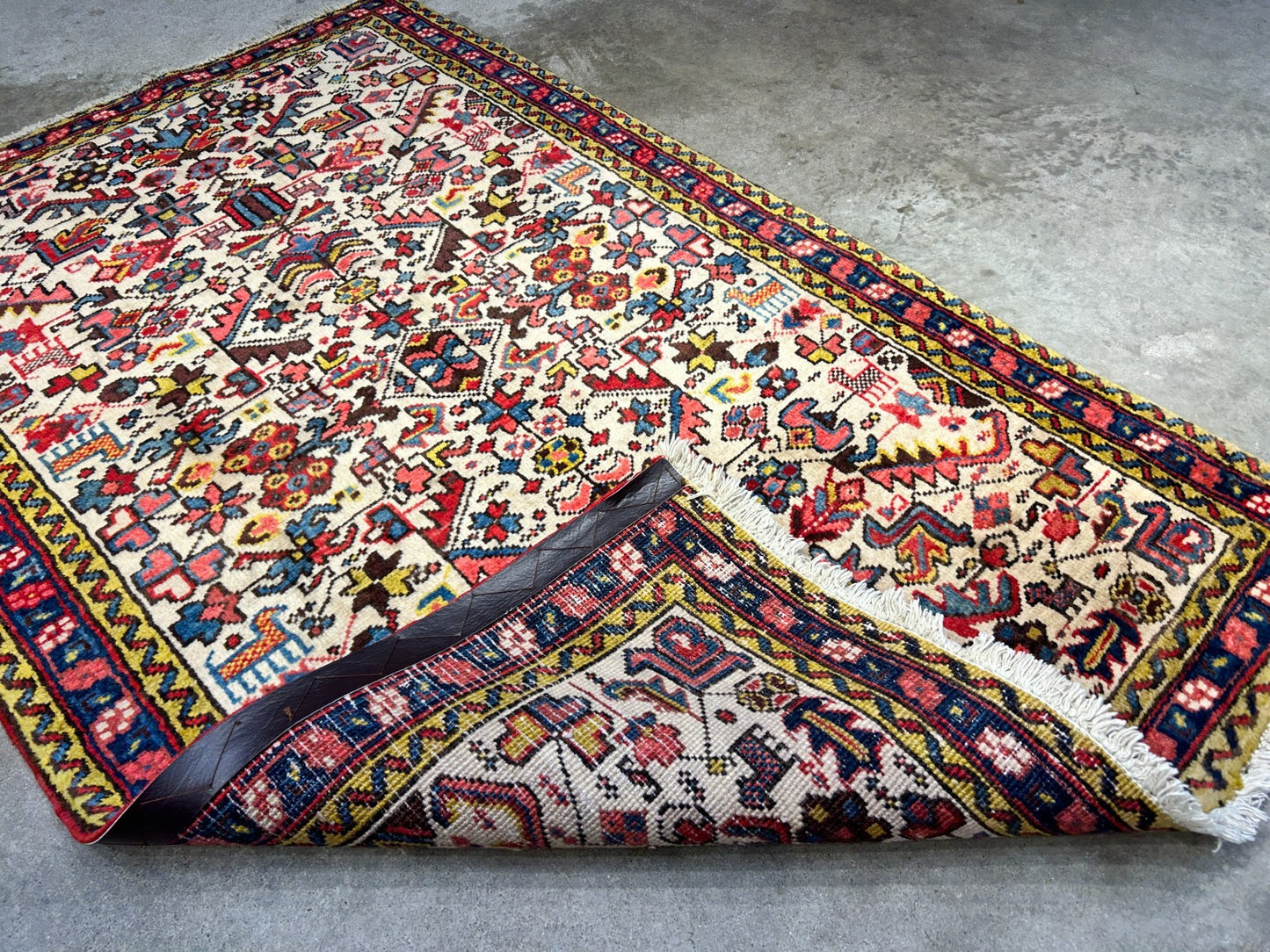 3'2"x5' Antique Hand-Knotted 100% Wool Pile Herize Bakhshayesh Rug
