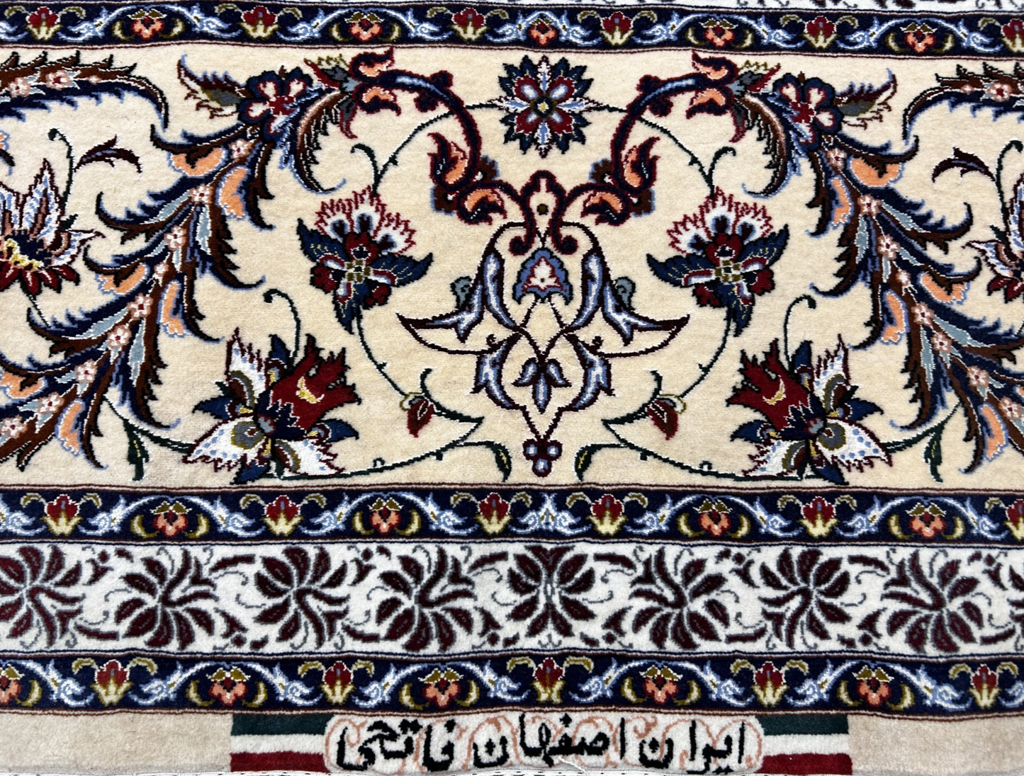 8'6"x12' Extra Fine Hand-Knotted Wool & Silk Isfahane Rug