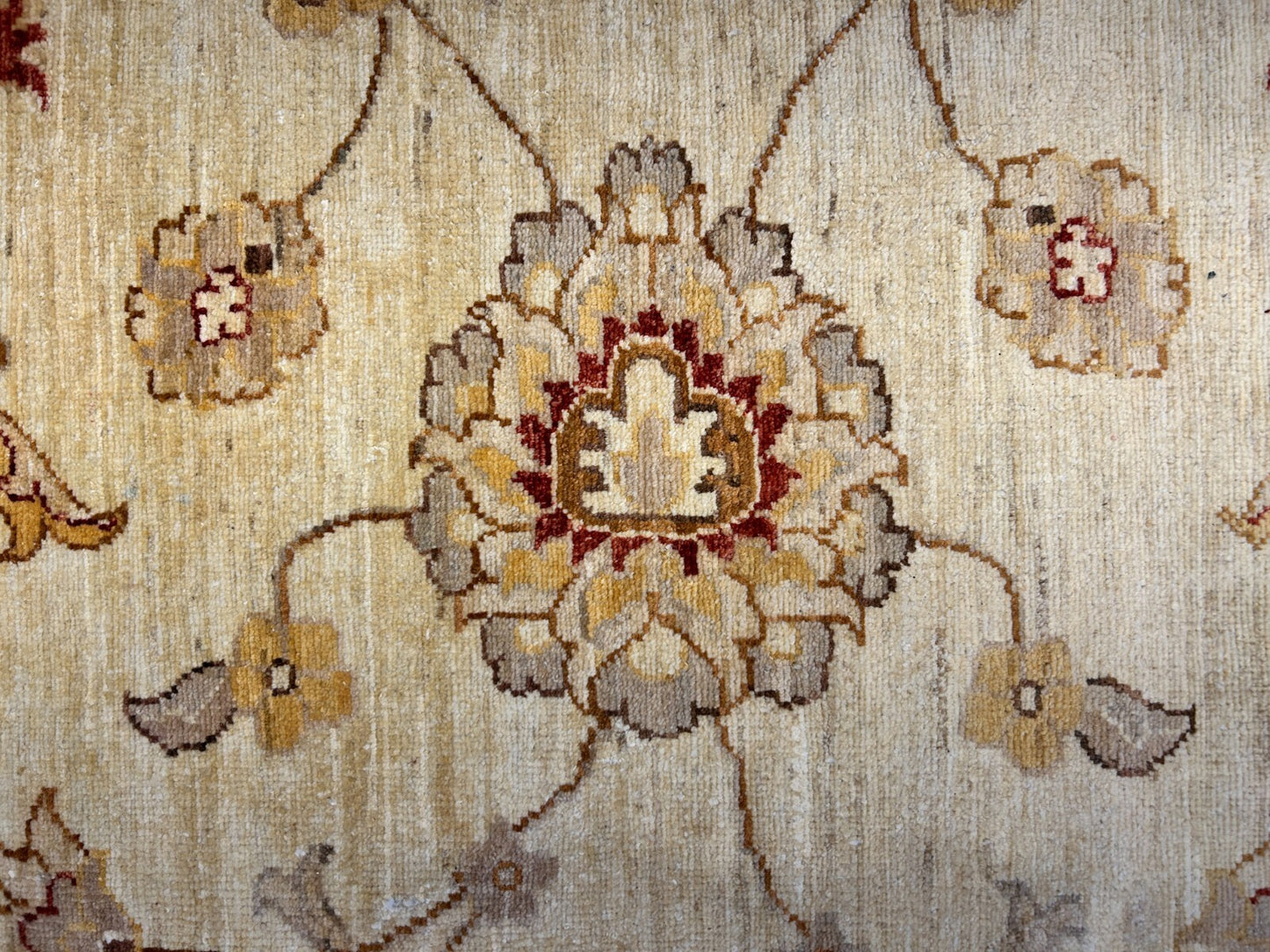 8'10"x12' Hand-Knotted 100% Wool Pile Oriental Rug