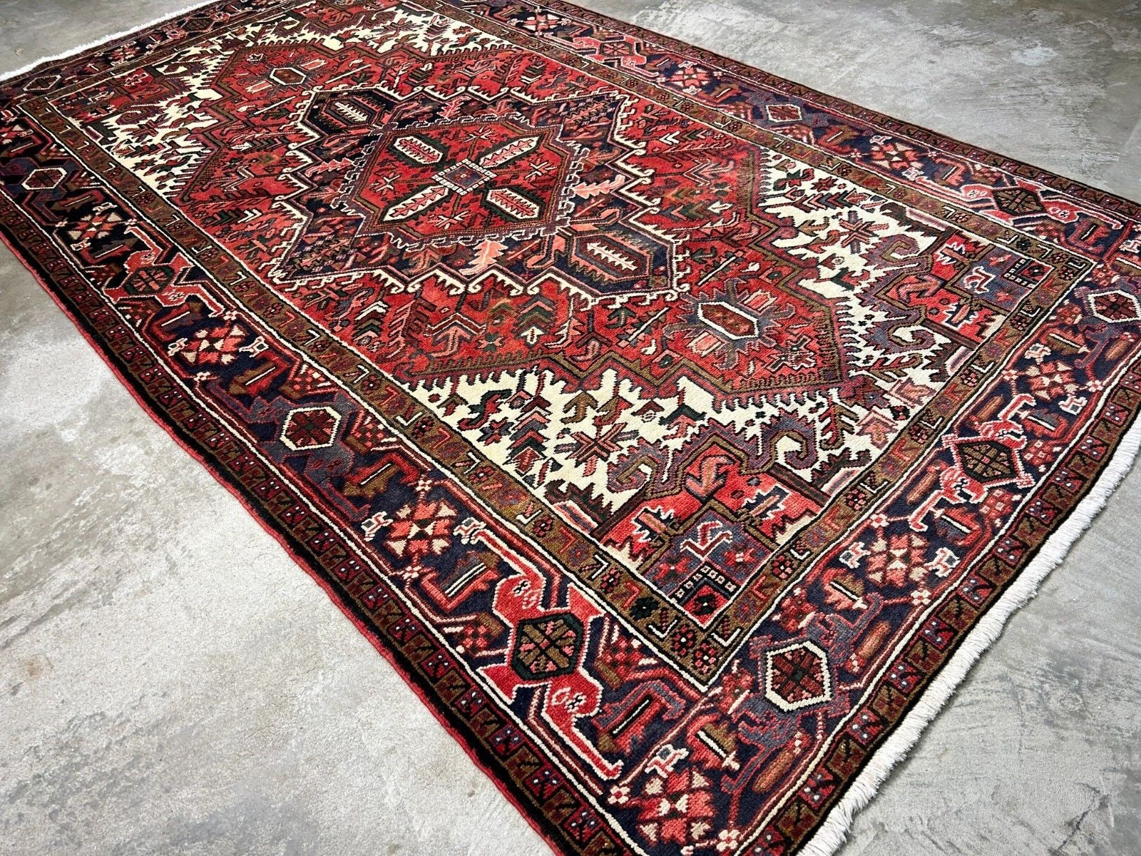 6'7" x 10'4" One-of-a-kind 100% Wool Pile Herize Area Rug - Handamade Carpet