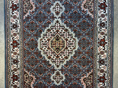 3'1"x4'10" Hand-Knotted Wool & Silk Pile Tabrize Mahi Rug