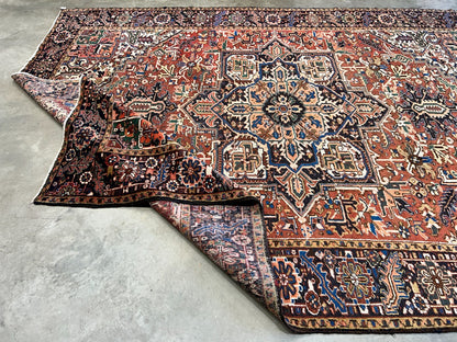 8'6"x11'6" Hand-Knotted 100% Wool Pile Herize Rug