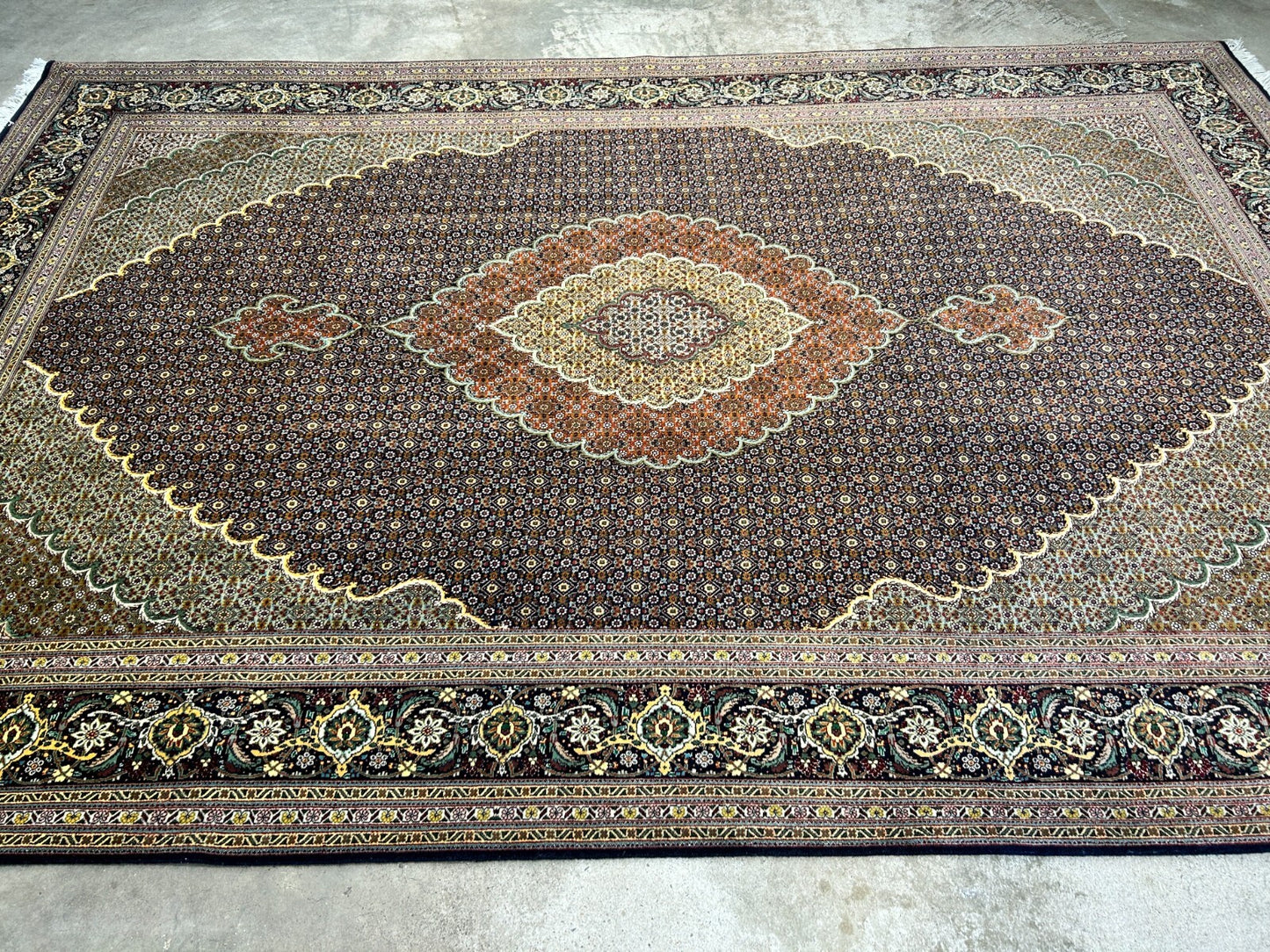 6'8"x10'3" Fine Hand-Knotted Wool & Silk Blend Tabrize Mahi Carpet - Area Rug