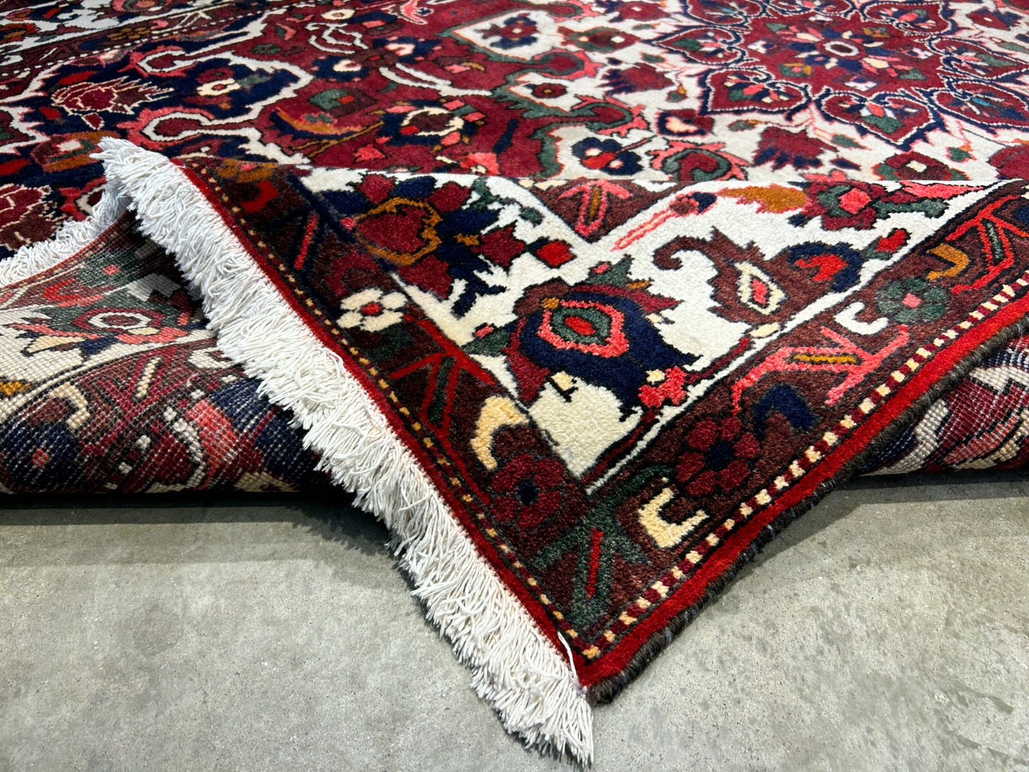 6'8"x9'9" Hand-Knotted 100% Wool Pile Bakhtiarie Carpet - Area Rug