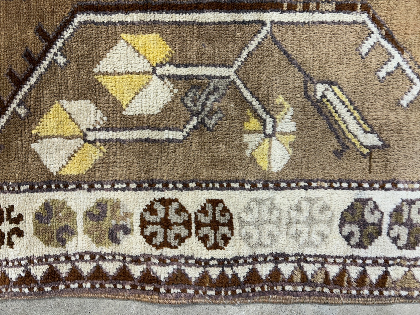 3'5"x5'3" Hand-Knotted 100% Wool Pile Kazak Area Rug - Carpet