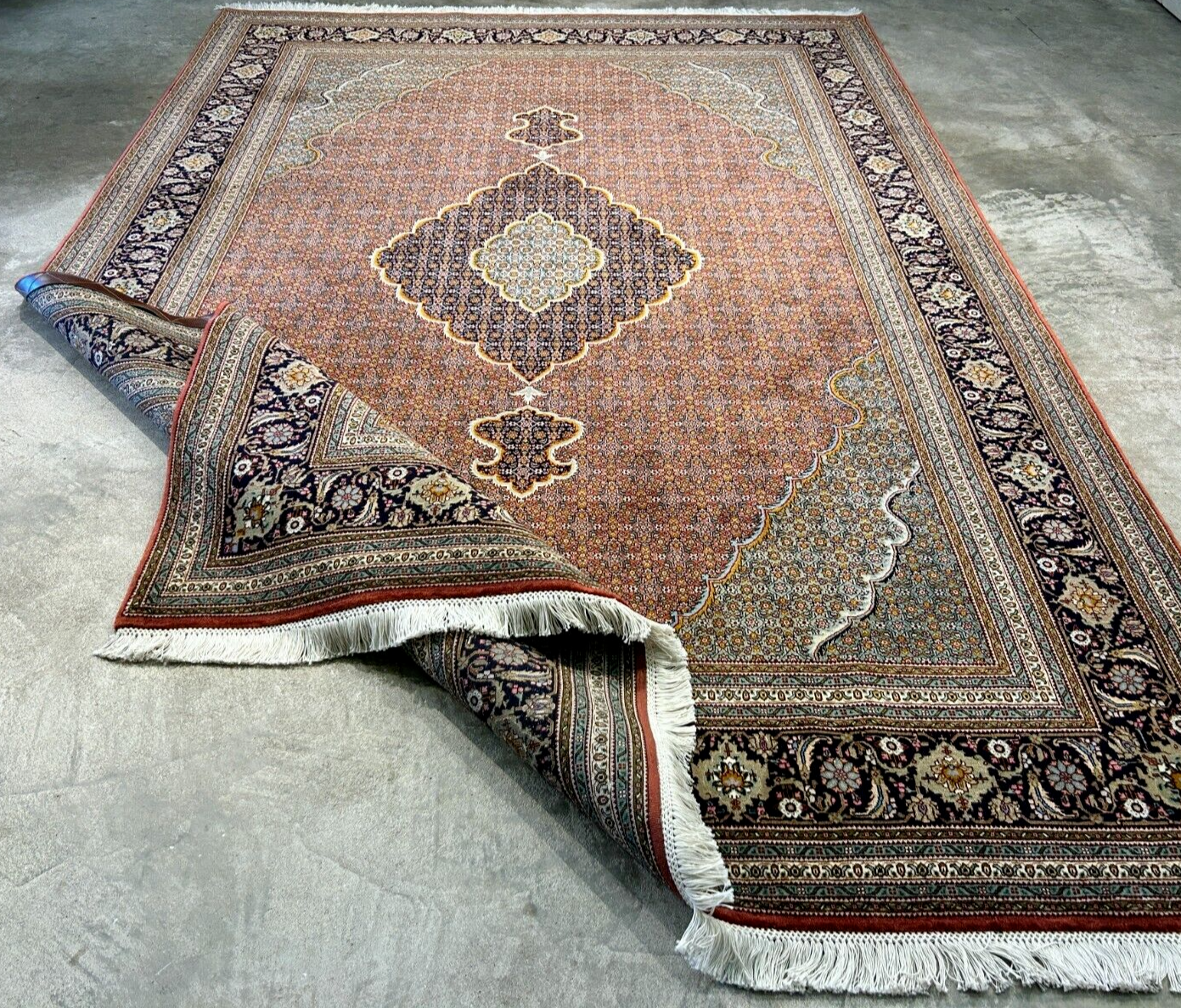 6'8"x10'1" Fine Hand-Knotted Wool & Silk Blend Tabrize Mahi Carpet - Area Rug