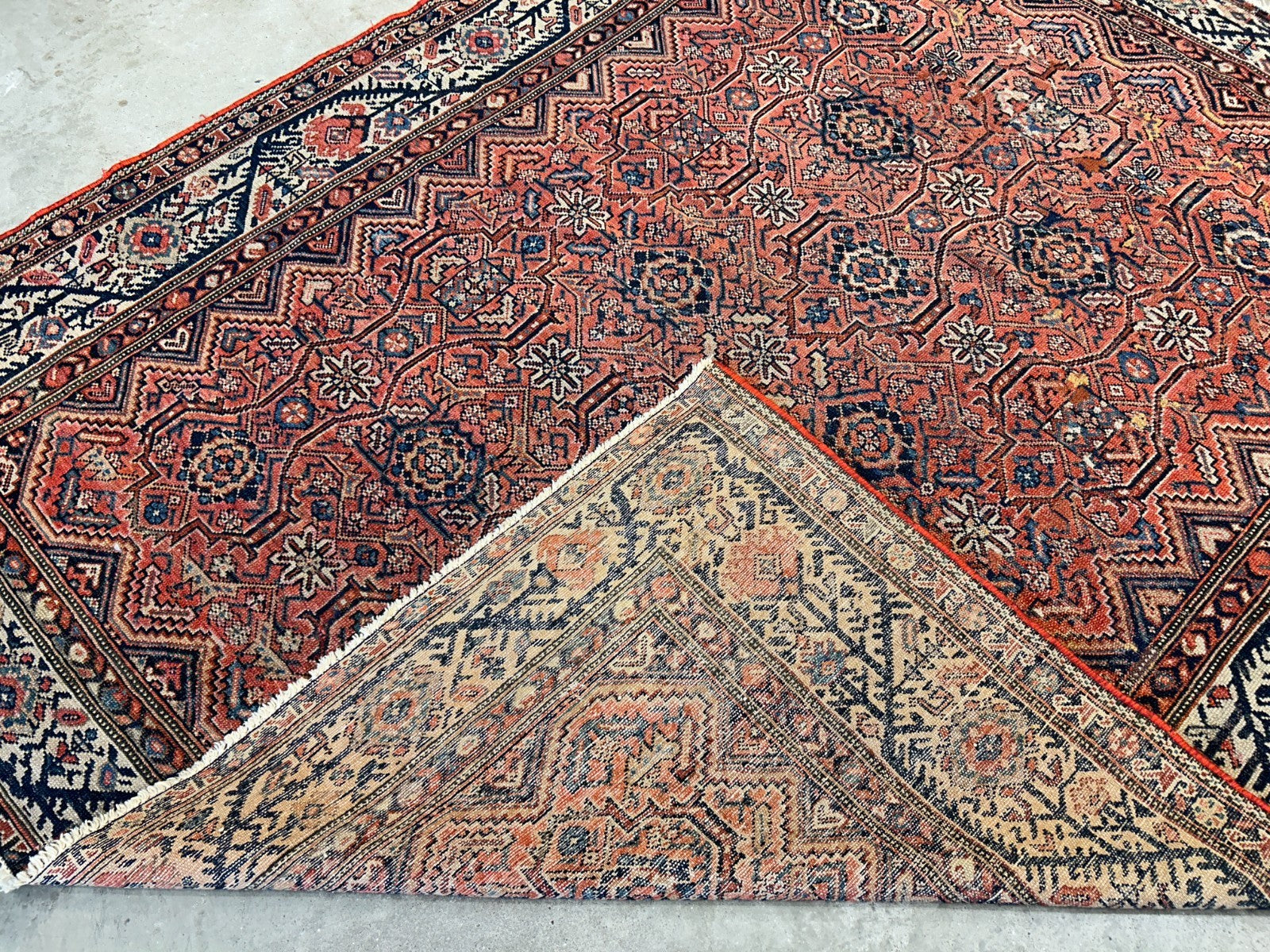 5'1"x6'1" Antique Hand-Knotted 100% Wool Pile Sennehe Area Rug - Carpet