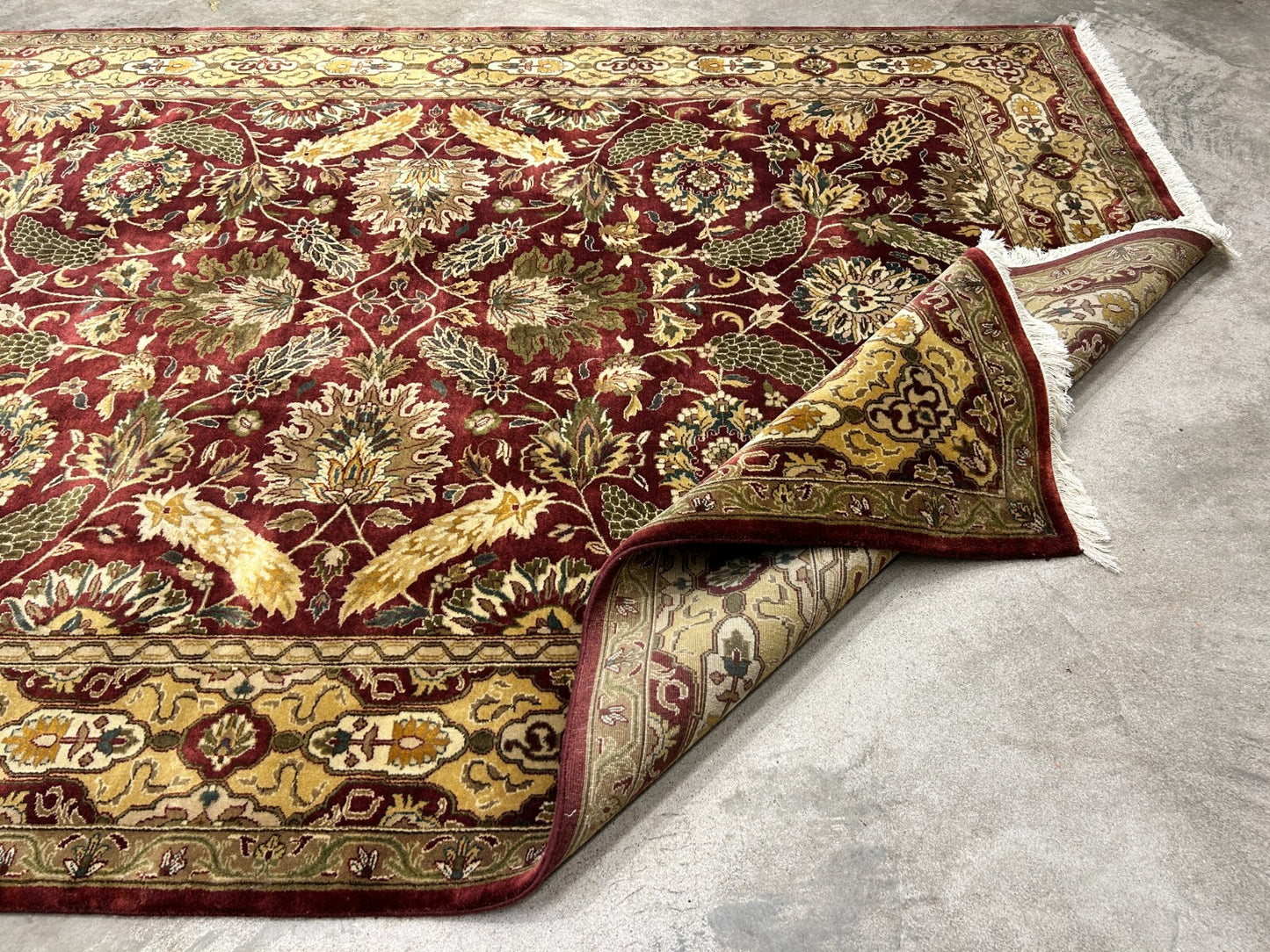 7'x10' Hand-Knotted 100% Wool Pile Agra Carpet - Area Rug