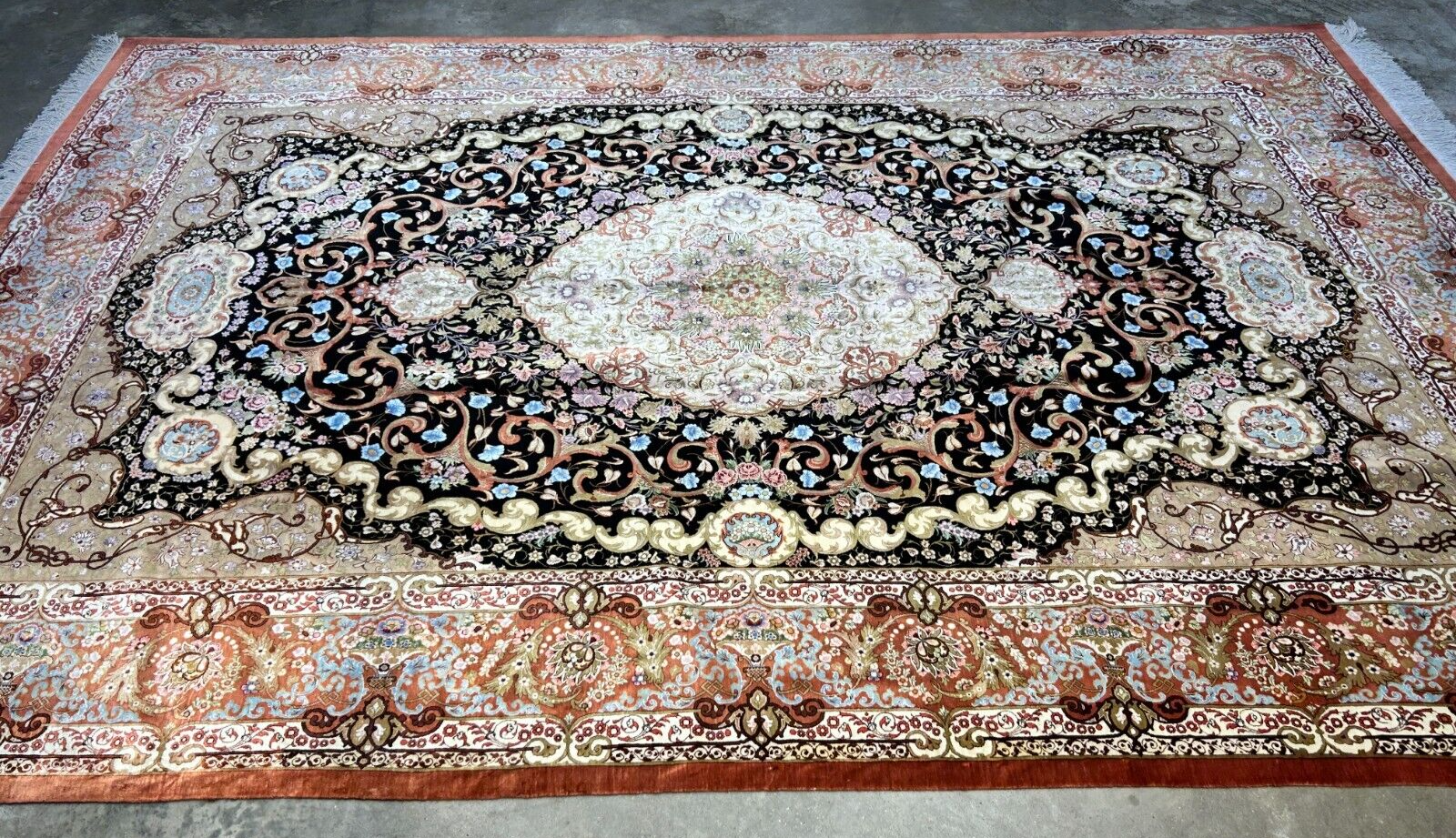6'6"x9'6" Exquisite Extra-Fine Hand-Knotted 100% Silk Qume Carpet - Area Rug