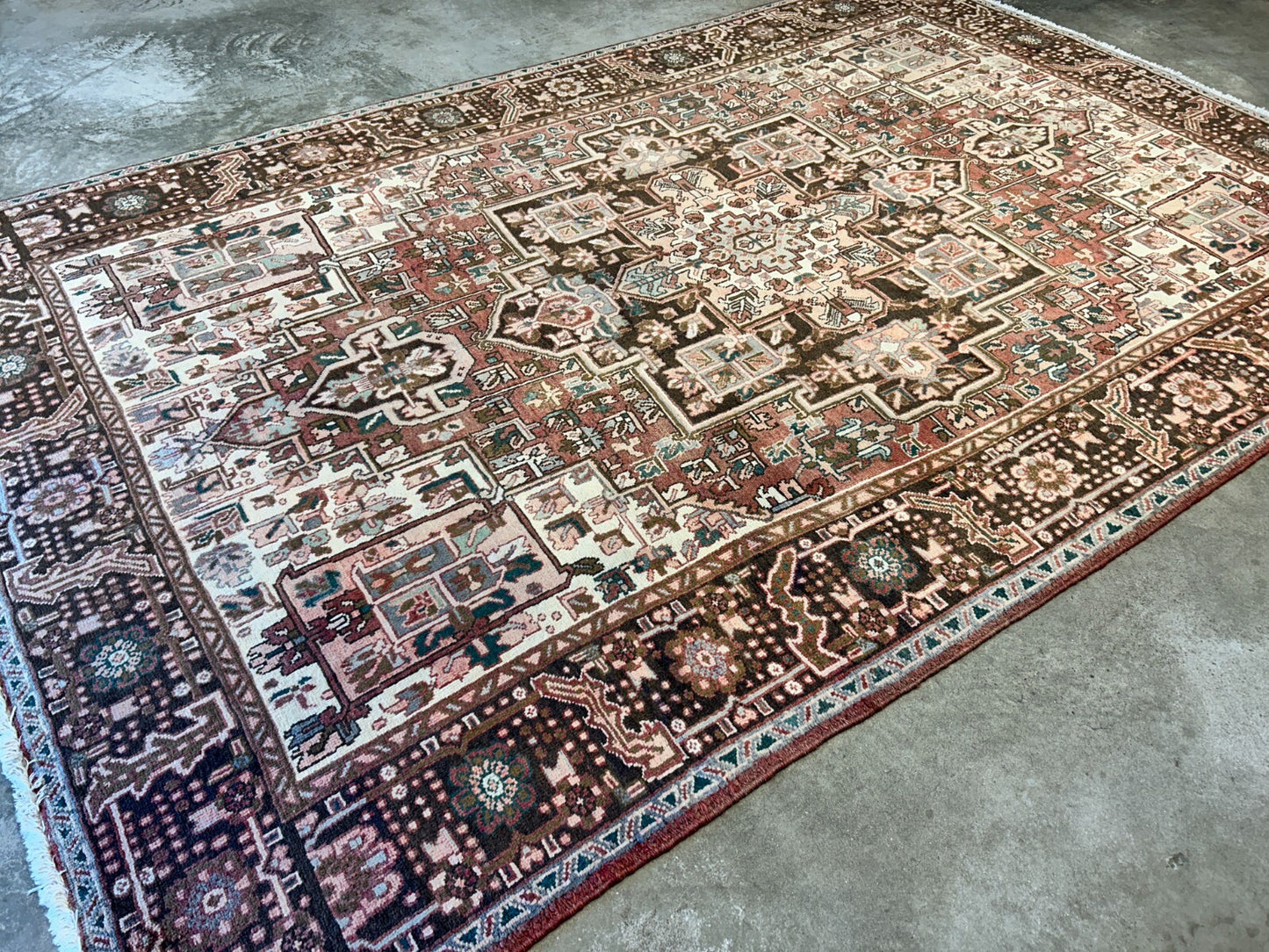 7'5"x11'5" Hand-Knotted 100% Wool Pile Herize Rug