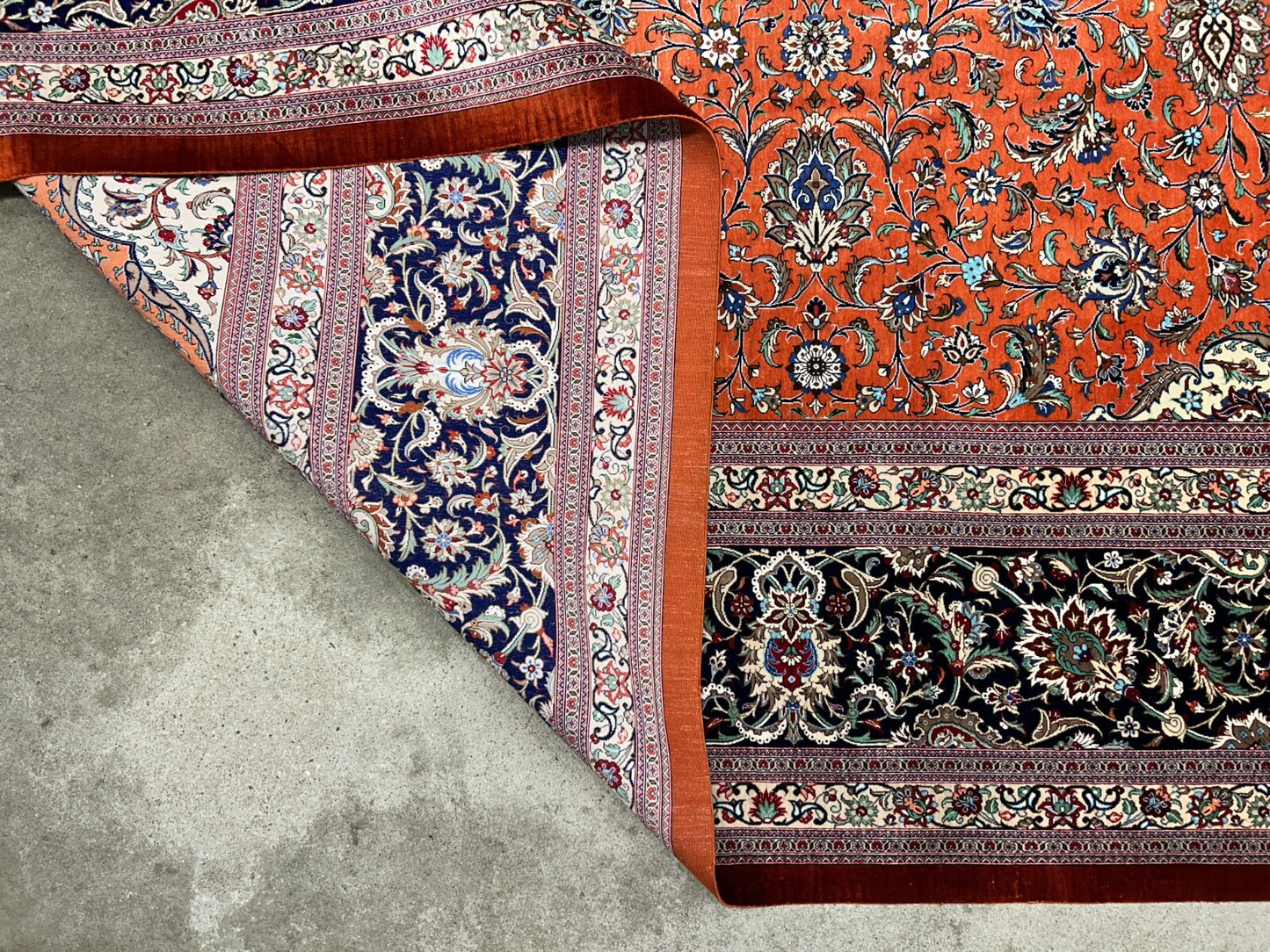 9'10"x13'11" Exquisite Signed Hand-Knotted 100% Silk Qume Rug