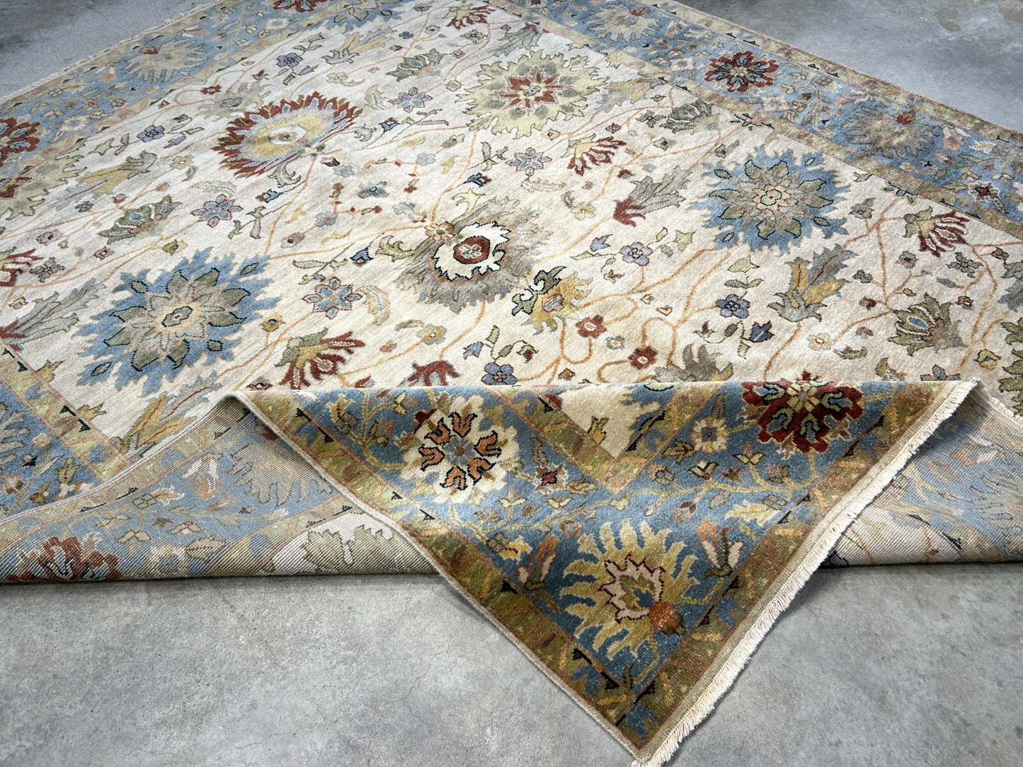 8' x 9'10" Hand-Knotted 100% Wool Carpet - Indian Mahal Area Rug