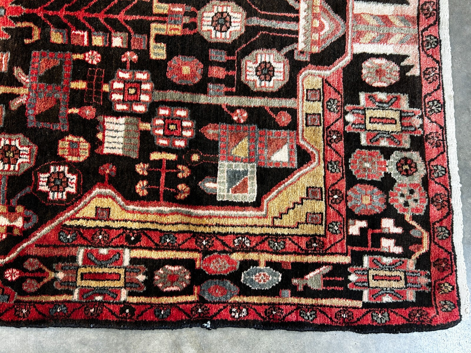 4'9" x 10'8" Hand-Knotted 100% Wool Pile Nahavande Area Rug - Carpet