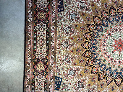 6'7"x10'2" Fine Hand-Knotted Wool & Silk Tabrize Dome Design Rug - Area Carpet