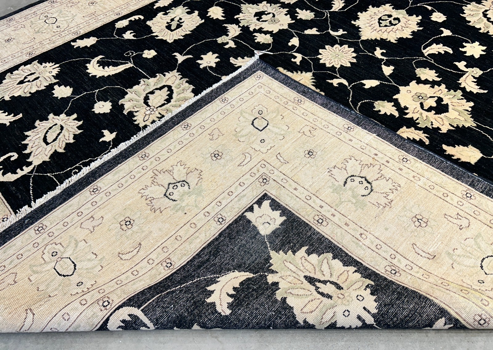 9'x12' Hand-Knotted 100% Wool Pile Oriental Rug