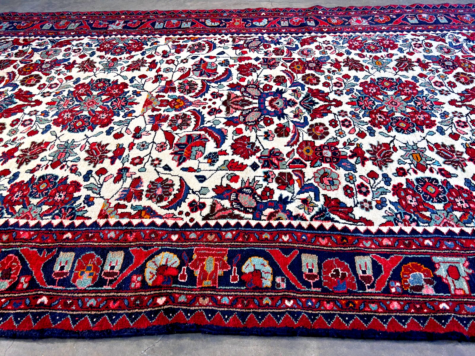 5'2" x 10'11'' Hand-Knotted 100% Lamb Wool Carpet - Hamadane Area Rug