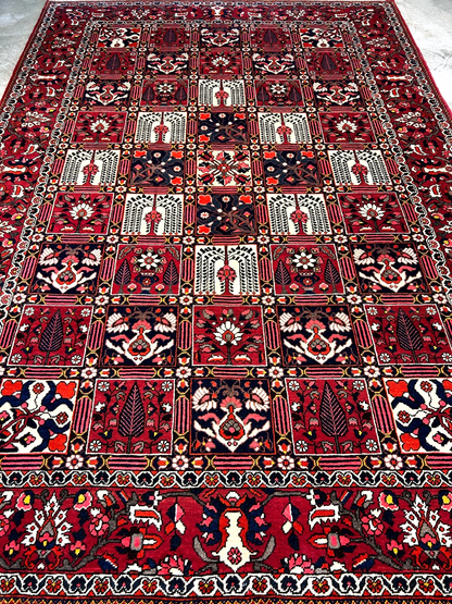 6'11"x10'3" Hand-Knotted 100% Lamb Wool Bakhtiarie Carpet - Area Rug