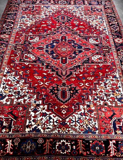 8'2" x 11'1'' Hand-Knotted 100% Wool Pile Herize Area Rug
