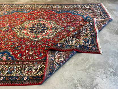 8'4"x11'11" Hand-Knotted 100% Wool Pile Bakhtiarie Rug