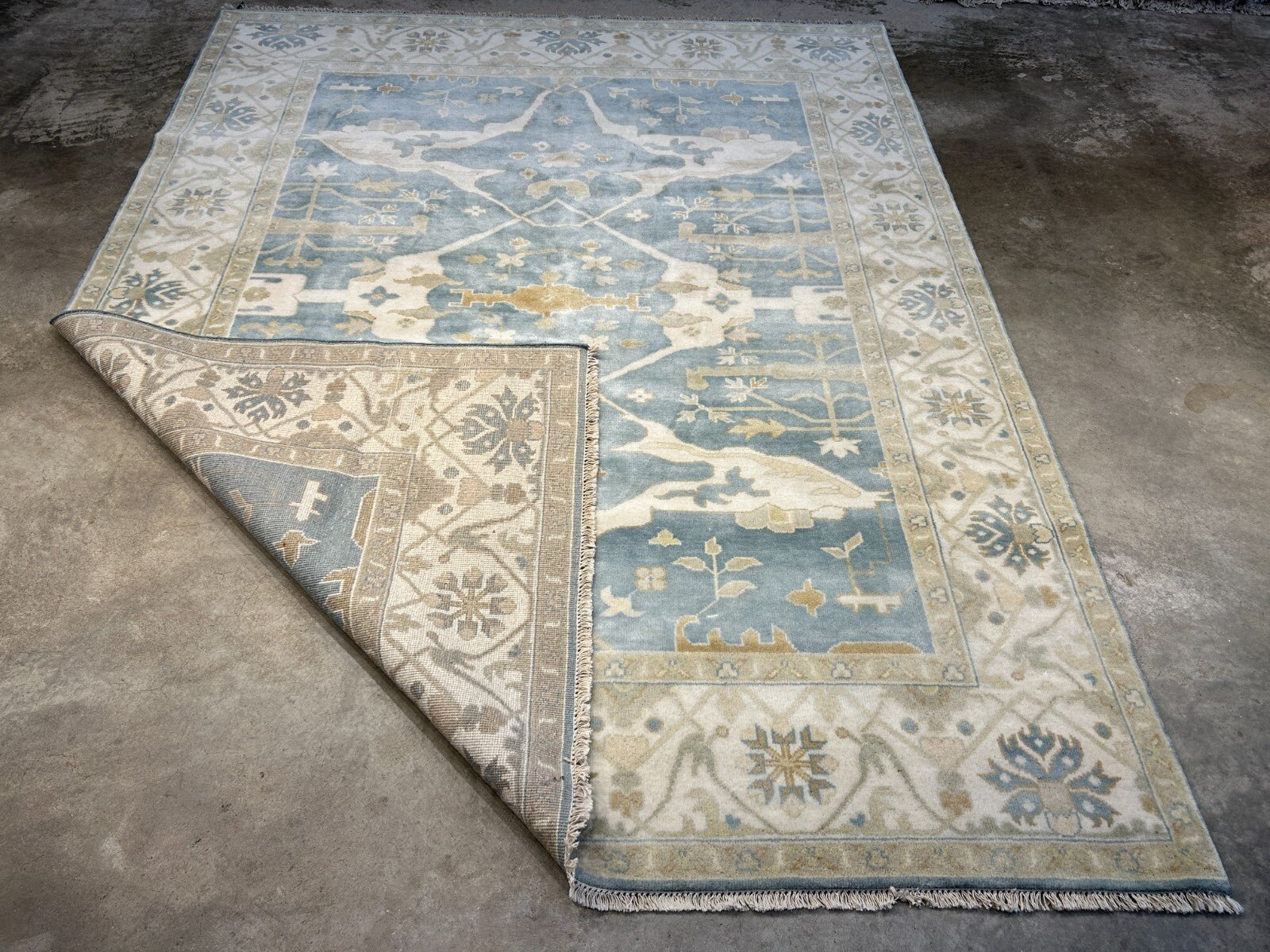 7'10" x 10'0" Hand-Knotted 100% Wool Carpet - Indian Oushak Area Rug