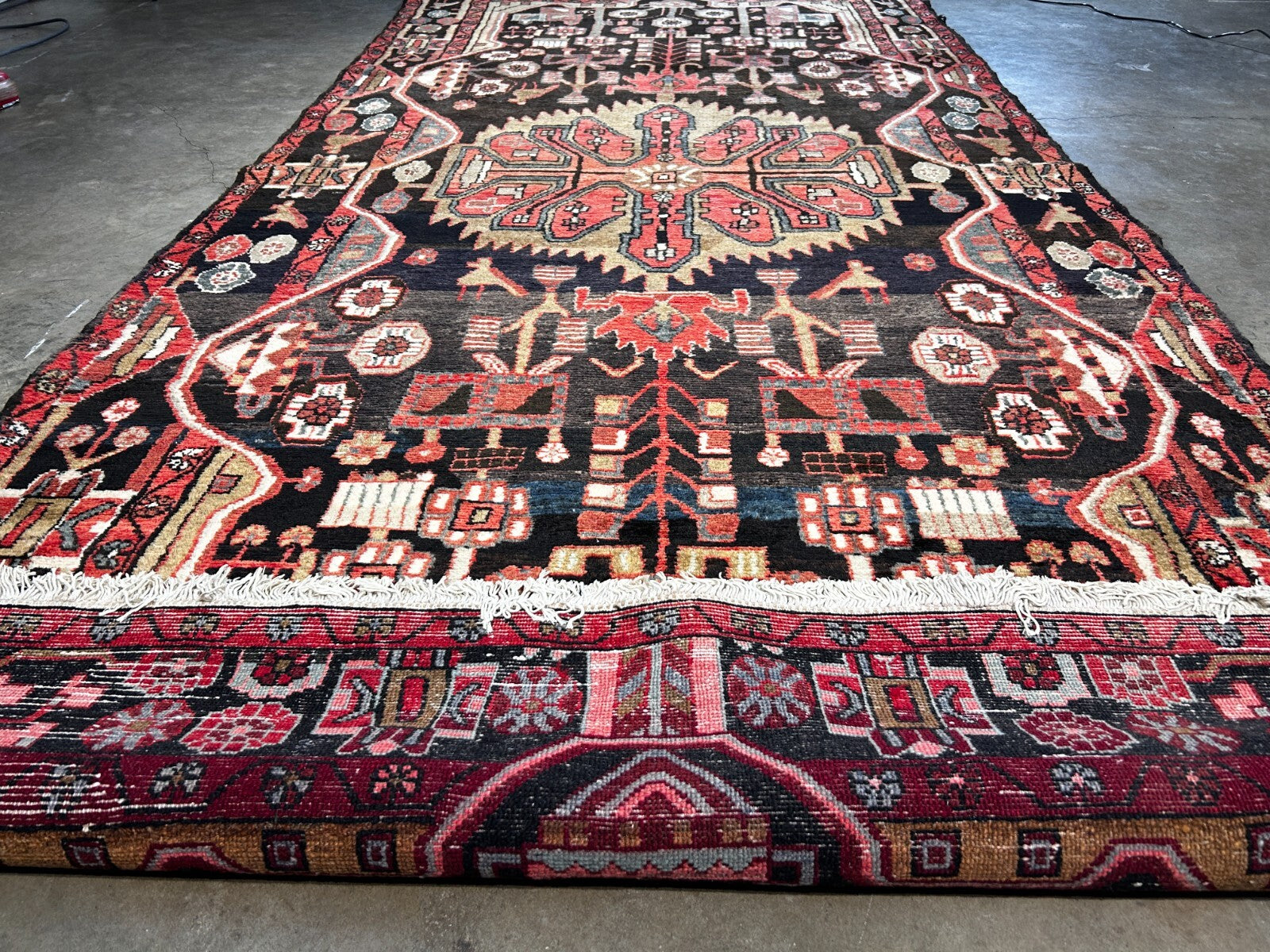 4'9" x 10'8" Hand-Knotted 100% Wool Pile Nahavande Area Rug - Carpet