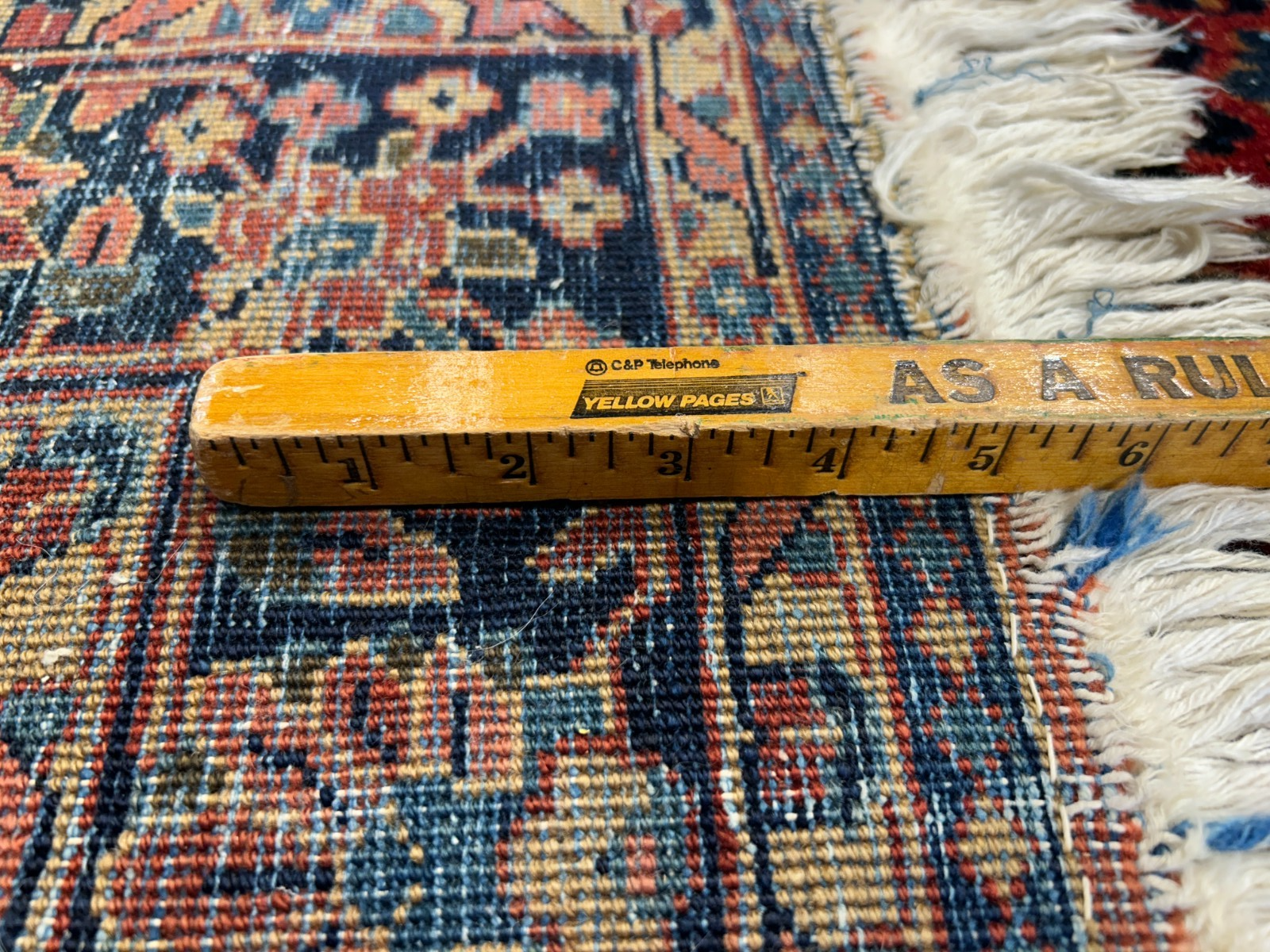 4'3"x6'9" Antique Hand-Knotted 100% Wool Pile Sarouke Area Rug - Carpet