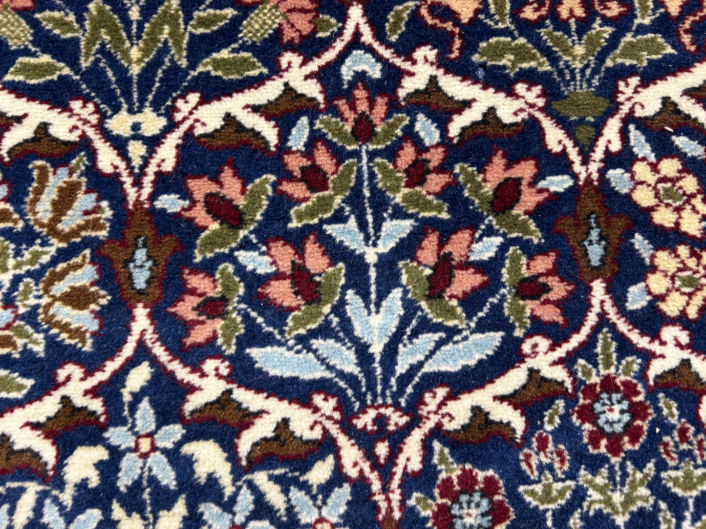 7'3"x10'10'' Hand-Knotted 100% Wool Pile Hereke Area Rug