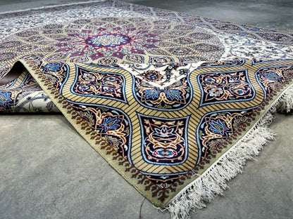 6'6"x10' Extra Fine Hand-Knotted Wool & Silk Isfahane Rug