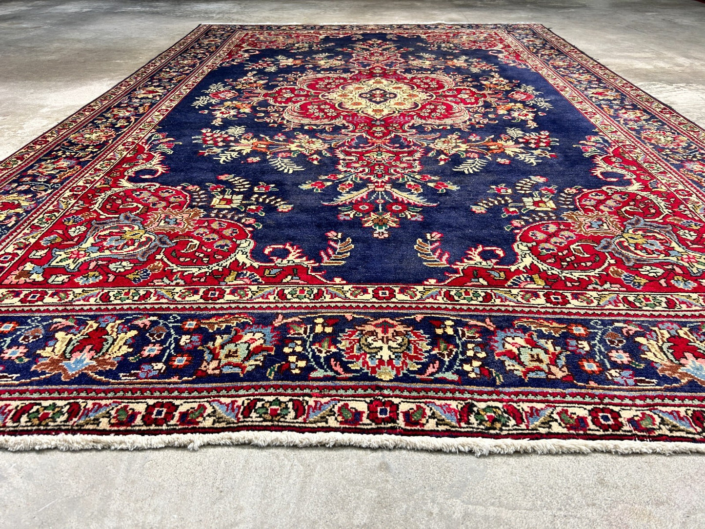 6'7"x9'9" Antique Hand-Knotted Wool Oriental Rug - Area Carpet