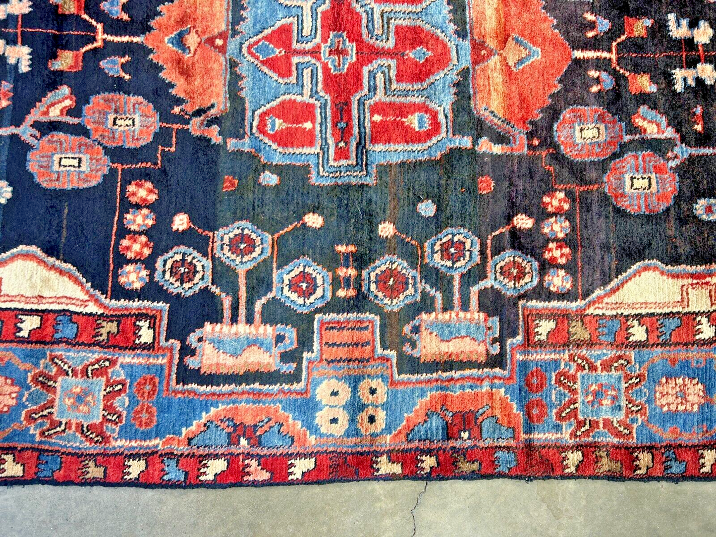 4'0" x 7'8" Hand-Knotted 100% Wool Pile Nahavande Area Rug