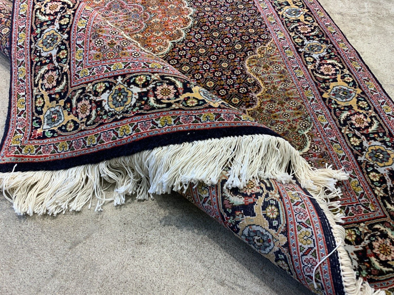 3'6"x5' Fine Hand-Knotted Wool & Silk Blend Tabrize Mahi Area Rug