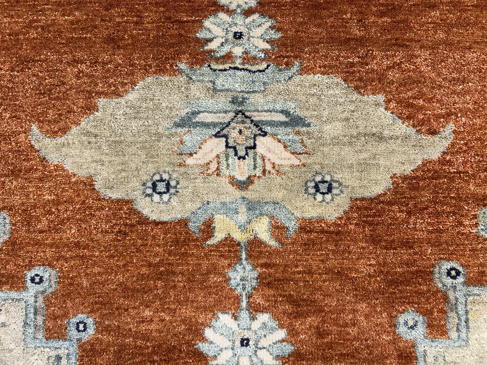 7’10”x9’11” Hand-Knotted 100% Wool Pile Indoserapi Area Rug - Carpet