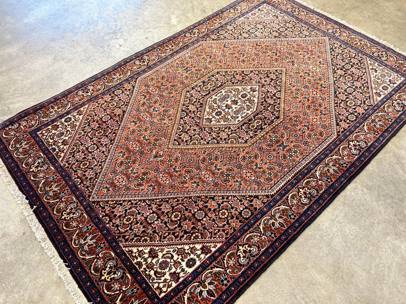 3'7"x5'8" Hand-Knotted 100% Wool Pile Persiane Bijare Rug