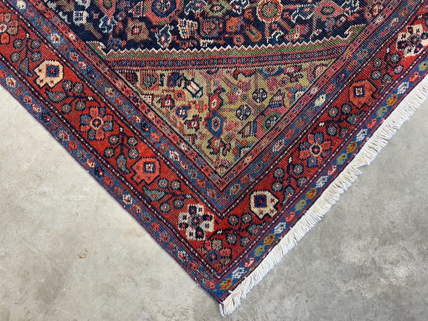 4'4"x6'6" Antique Hand-Knotted 100% Wool Pile Sennehe Area Rug - Carpet