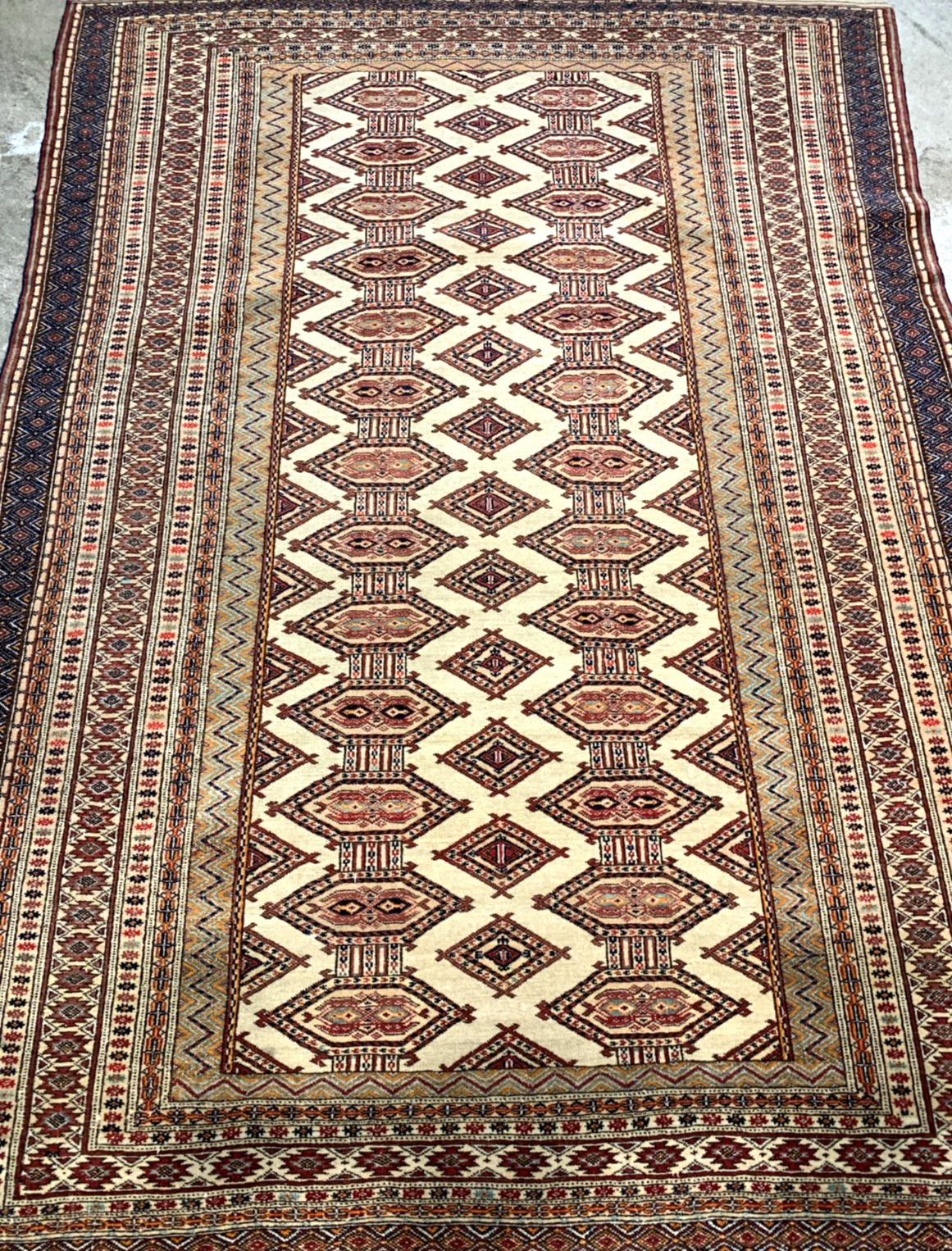 4'4" x 5'9" Hand-Knotted 100% Wool Pile Turkomane Area Rug - Handmade Carpet