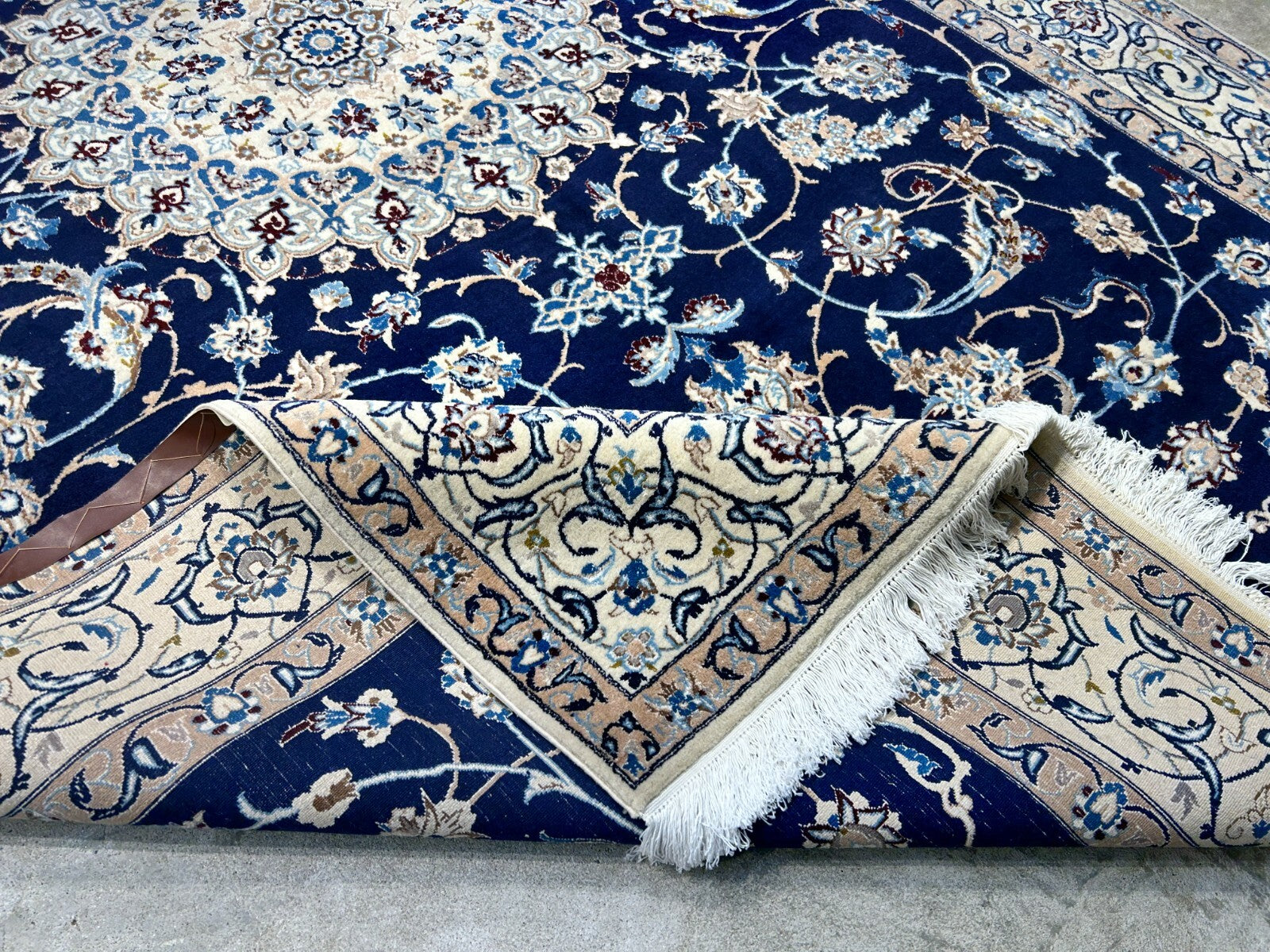 6'5"x10'1" Hand-Knotted Silk & Wool Blend Carpet - Naine Area Rug